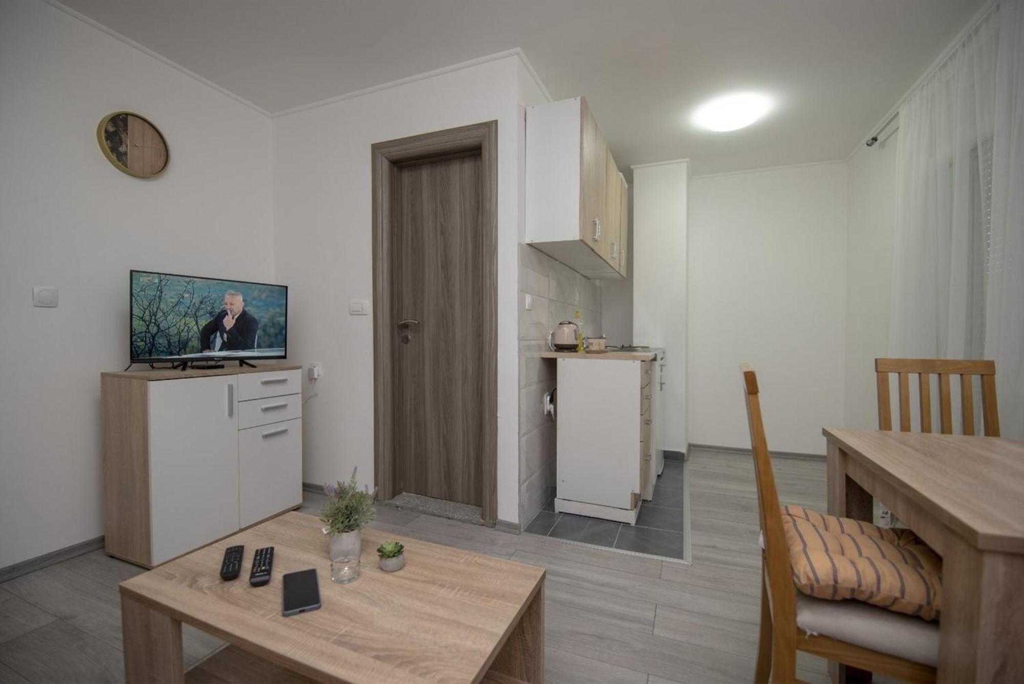 Apartment Miske Ivanica Ruang foto